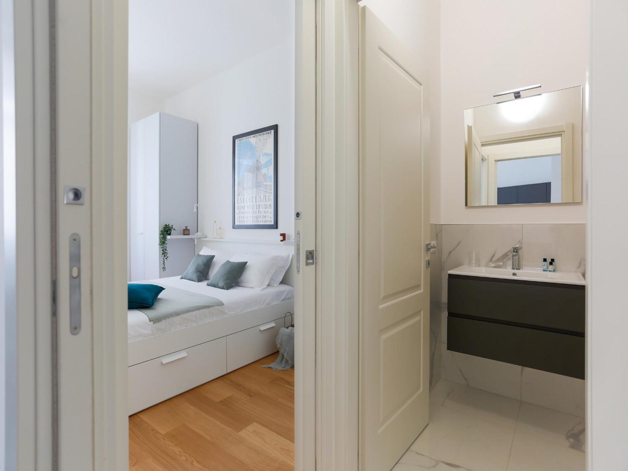 The Best Rent - Modern One Bedroom Apartment In San Babila Milan Exterior photo